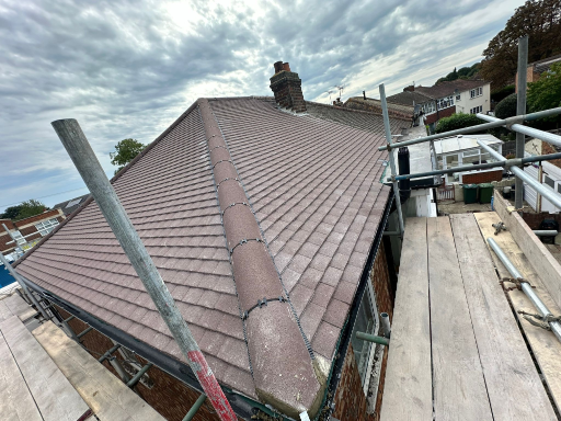 Roofer Banbury Nsr Roofing 10 Medium